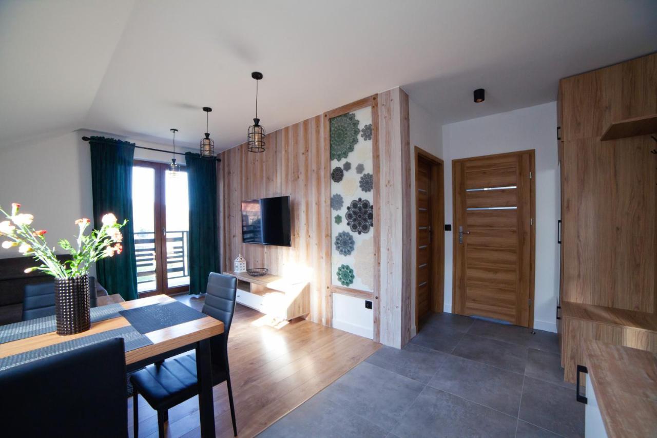 Apartamenty Na Wyrszczku อิสเตบนา ภายนอก รูปภาพ