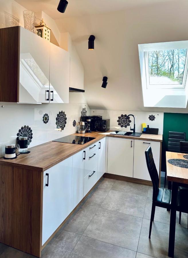 Apartamenty Na Wyrszczku อิสเตบนา ภายนอก รูปภาพ