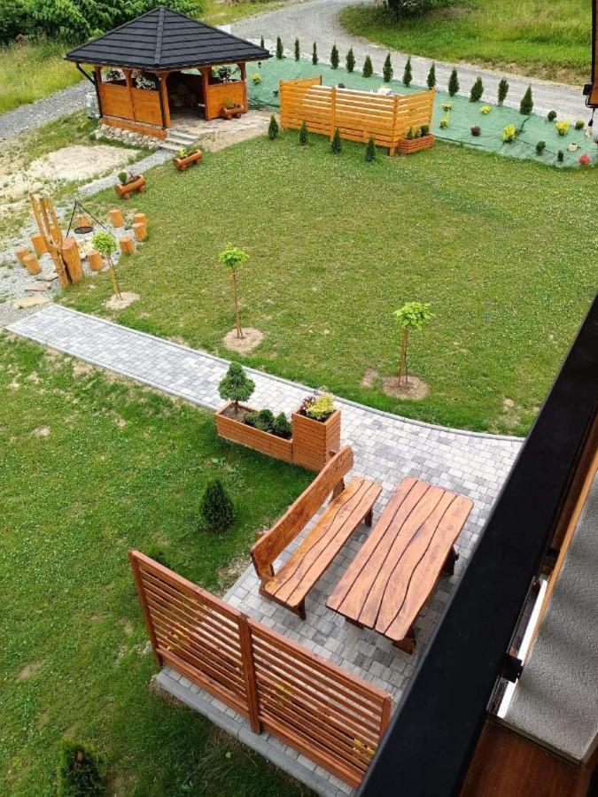 Apartamenty Na Wyrszczku อิสเตบนา ภายนอก รูปภาพ